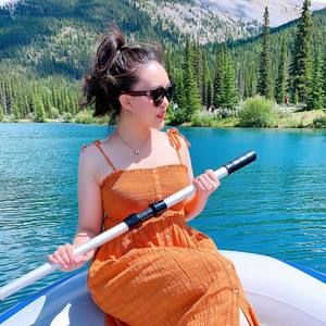 Meet your Posher, Sabrina